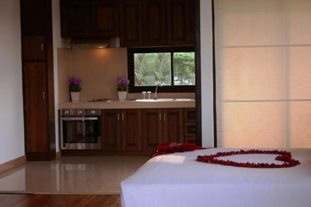 Chaweng Lakeview Condotel Koh Samui Room photo