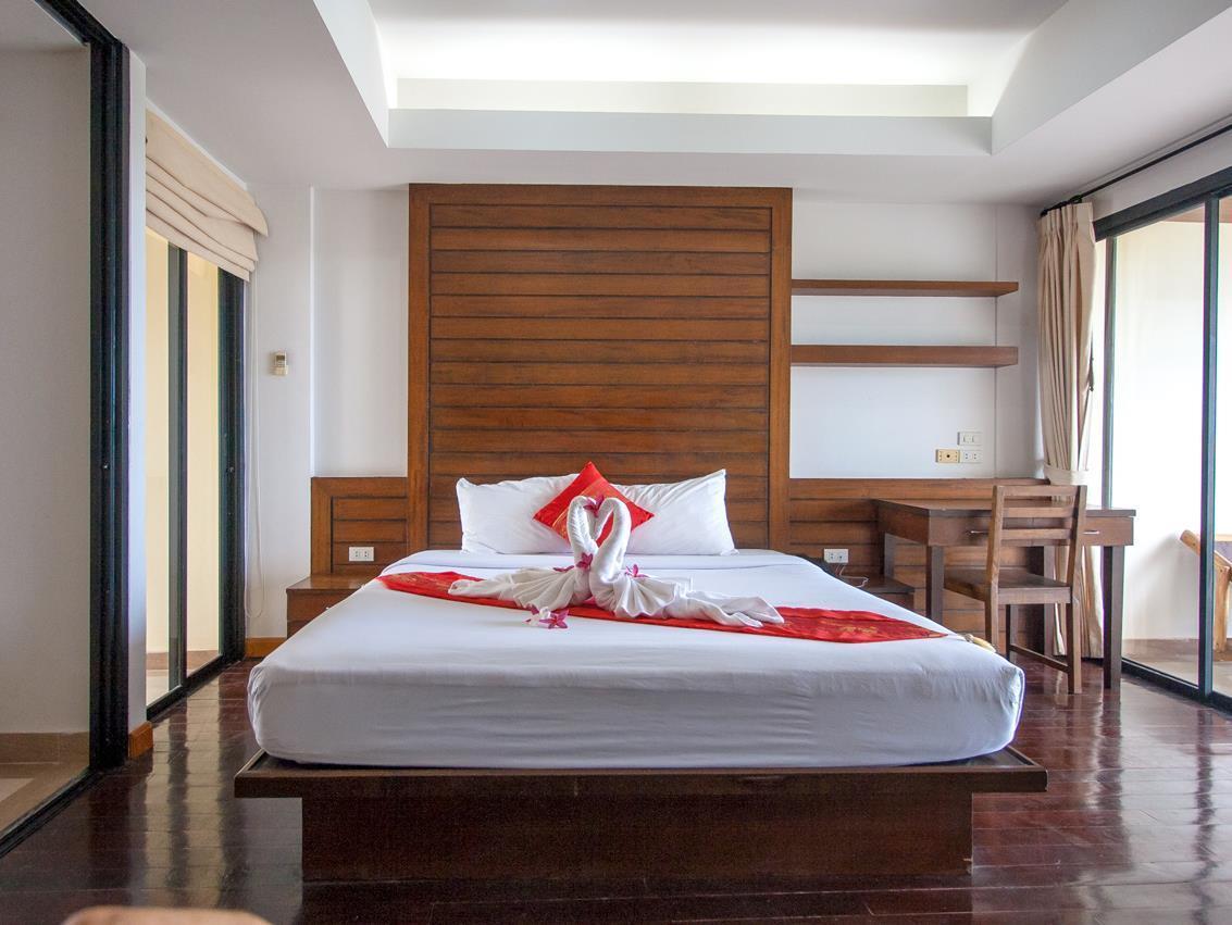 Chaweng Lakeview Condotel Koh Samui Exterior photo