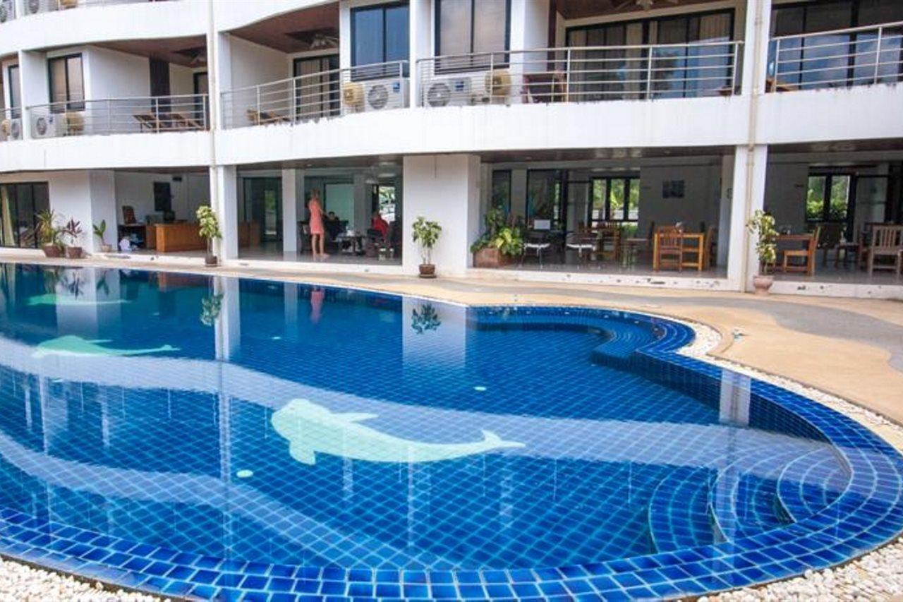Chaweng Lakeview Condotel Koh Samui Exterior photo